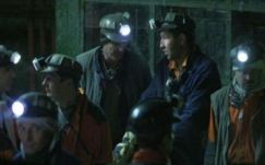 Több száz Zsil-völgyi bányász tiltakozik a mélyben