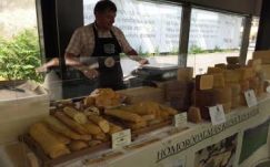 Karácsonyi Ozosep-vásárt tartanak a bukaresti Verona-kertben