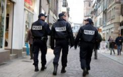 Marad a rendkívüli állapot Franciaországban