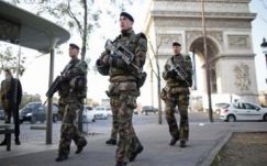 Franciaországban 2017 júliusáig meghosszabbították a rendkívüli állapotot