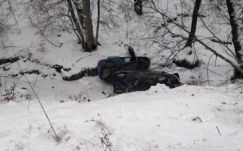 Egymás után két autó is felborult Hargita megyében, a Kalonda-tetőn