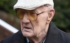 Elítéltek egy 101 éves angol férfit gyermekek elleni szexuális bűncselekményekért