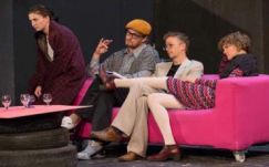 „Pénz az égből” a Tamási Áron Színház pódiumán