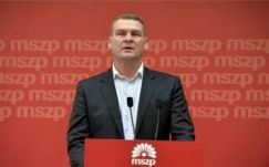 Az MSZP támogatja Botka László miniszterelnök-jelöltségét is