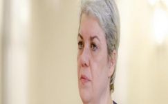 Demény Péter: A homlokzat olvasói