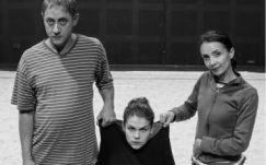 Borostyán szülőtől szuperszülőig: milyen felnőtteket nevelünk?