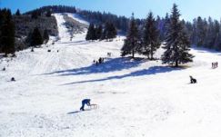 Várják a síelőket a Hunyad megyei pályák