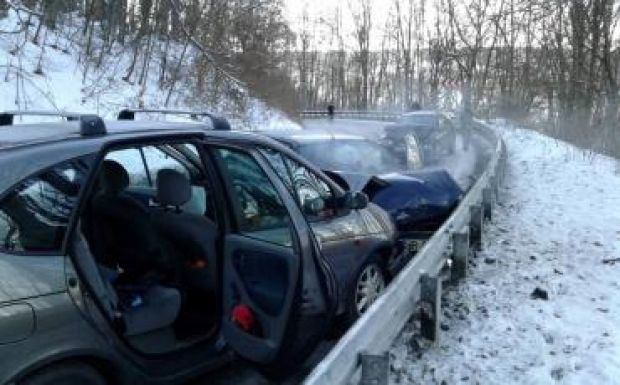 Három gyerek is megsérült a Hargita megyei balesetben