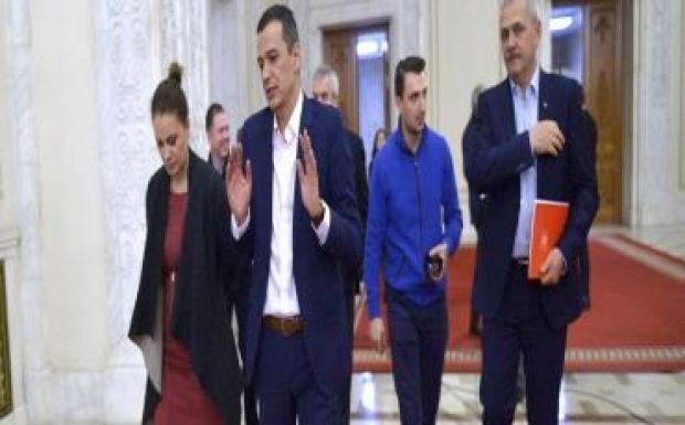 Rostás Péter István: Kinek a kormánya?