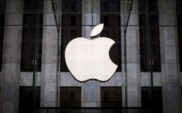 Engedett a kínai cenzúrának az Apple