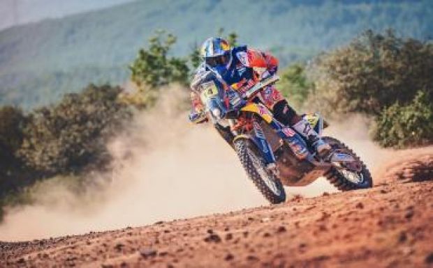 Dakar-rali: Sam Sunderland vezet a motorosoknál