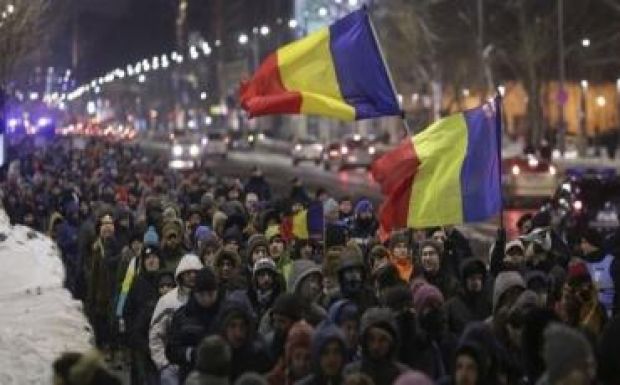 Lenácizta a közkegyelem ellen tüntetőket egy vezető kormánypárti politikus