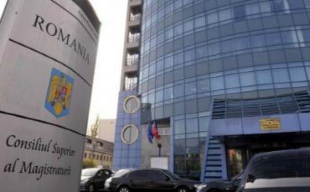 Negatívan véleményezte a CSM a közkegyelmi és büntetőjogi tervezeteket