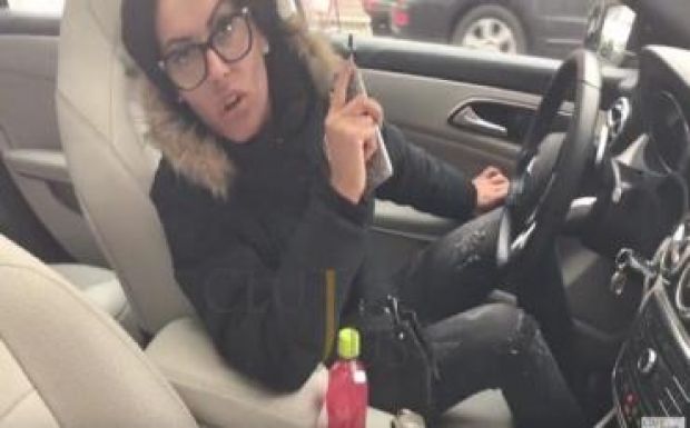 Megfenyegette a kolozsvári rendőrt a felnőtt filmes színésznő