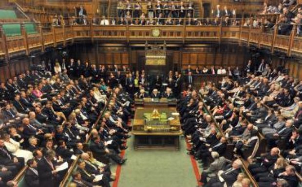 Benyújtották a brit parlamentnek a Brexit-határozattervezetet