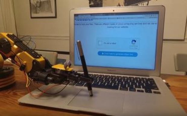 „Nem vagyok robot” – jelölte be a neten egy robot