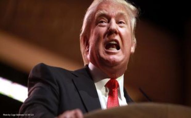 Egymillió aláírás sem mentheti meg II. Erzsébetet „kínos vendégétől”