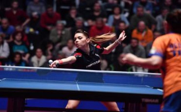 Piros pont a Román Asztalitenisz Szövetségnek 