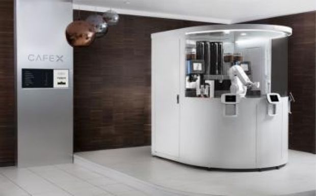 Már működik a világ első robot kávépincére