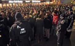 Idén szilveszterkor is voltak molesztáltálások Kölnben