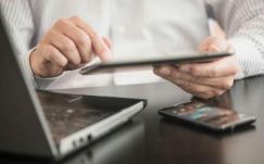 Nem kell elérhetőek legyenek munkaidőn túl a francia dolgozók