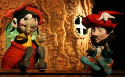 Csipikével indul a 2017-es év a kolozsvári Puck Bábszínházban