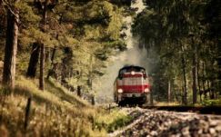 Megkönnyítené a nemzetközi vasúti közlekedést az Európai Bizottság 