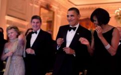 Világsztárok lépnek fel Obamáék búcsúpartiján