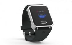 Itt a vérvétel nélküli vércukorszintmérő