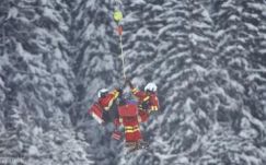 Miklós Edit óriásit bukott, mentőhelikoptert küldtek érte