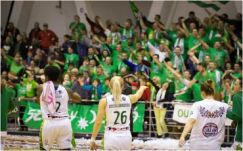 A Sepsi-SIC illedelmesen üdvözölte, majd megverte a „Kincses Kolozsvárt”