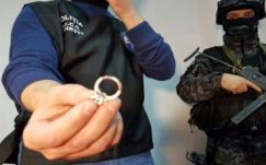 Így néz a román fiatal által ellopott 1,8 millió eurós gyűrű