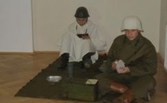 Slam poetryvel a doni elesettekért