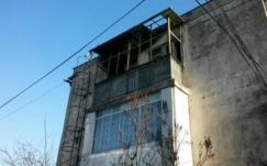 FRISSÍTVE: Robbanás történt egy kolozsvári tömbházban