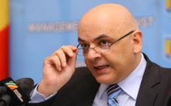 Raed Arafat szerint Dragnea nem akarja leváltani őt