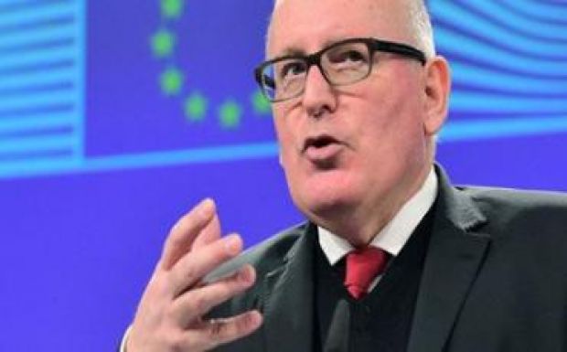 Brüsszel újabb aggódó figyelmeztetést küldött a Grindeanu-kormánynak