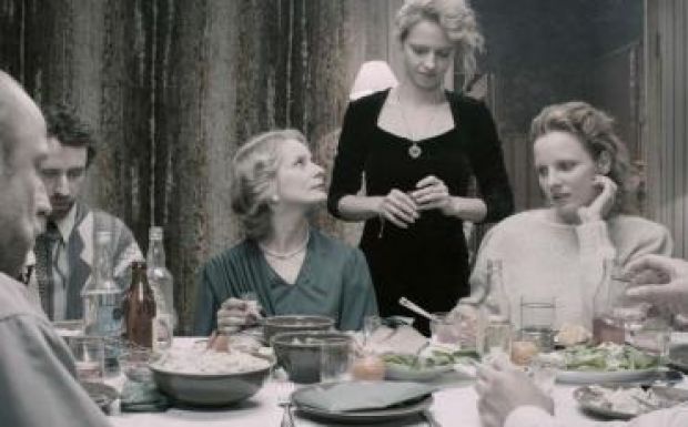 Félresikerült „rendszerváltás” - filmkritika