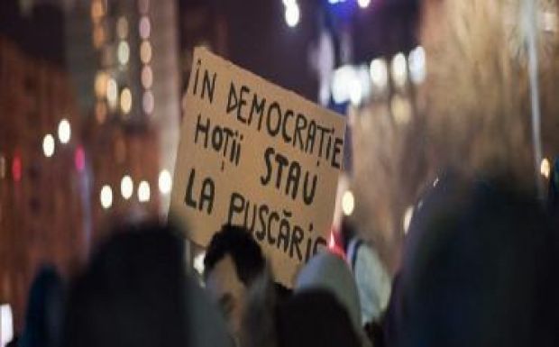 Ambrus Attila: Miért nem megyek tüntetni?