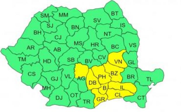 Erdélyben esni fog, kilenc megyében hóriadó van