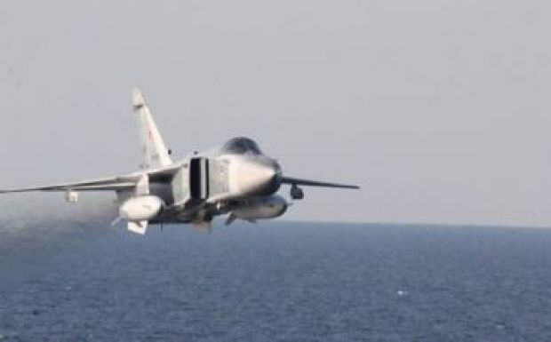 Orosz repülők közelítettek meg egy amerikai rombolót a Fekete-tengeren