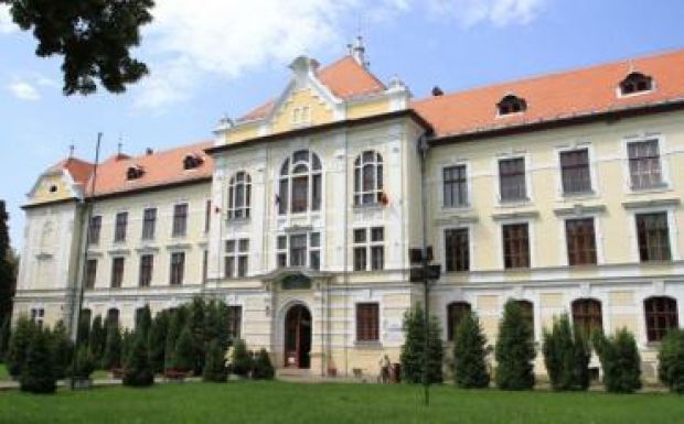 Ideiglenes igazgatót neveztek ki a Római Katolikus Gimnáziumba