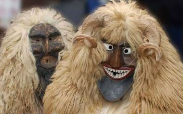 Nemsokára vége a télnek: Hargita megyében elkezdődött a farsangidény