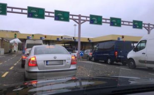 Óriási tumultus lehet nyáron a román-magyar határon Budapest szerint