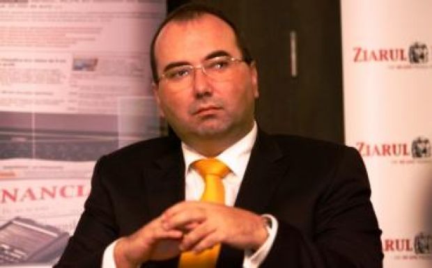 Diósi László a költségvetésről: leállíthatja a kormány a beruházásokat az év vége felé