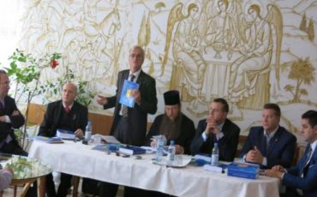 Bukarestben „siránkoznak” a székelyföldi románok az RMDSZ miatt