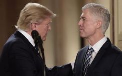 Trump Neil Gorsuch konzervatív bírót jelölte a Legfelsőbb Bíróságba