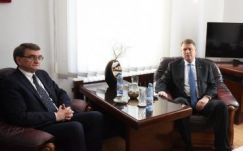 Btk.-módosítás: Klaus Johannis szembesítette Victor Ciorbeát a hazugságával