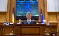 Klaus Johannis államfő: a kormánypártoknak kötelességük megoldást találni a bizalmi válságra