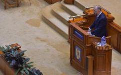 Kelemen Hunor: Romániát egyre nehezebb jogállamnak nevezni