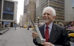 Görög feltaláló szabadalmától a Galaxy S8-ig – így fejlődtek az okostelefonok